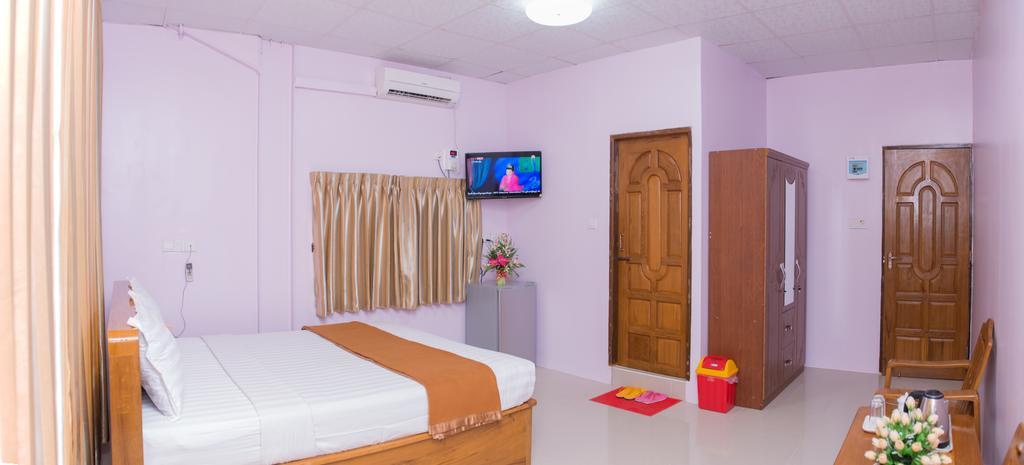 Aung Tha Pyay Hotel 3 Yangon Chambre photo